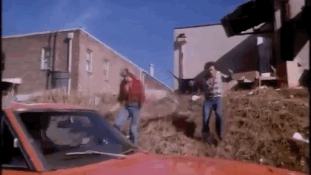 1429218611-hoodslide